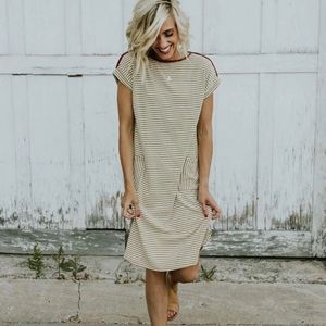 Striped Rooele Pocket Dress (M)